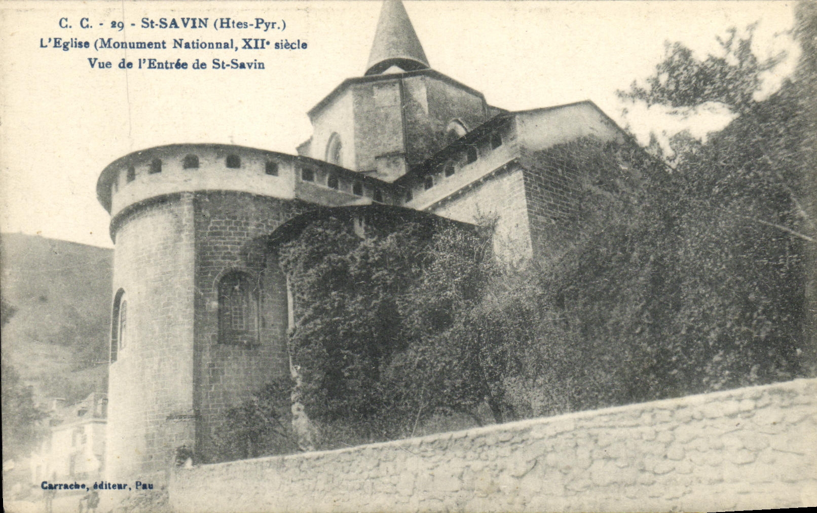 VINTAGE POSTCARD St Savin L church Seen of L entered of St Savin