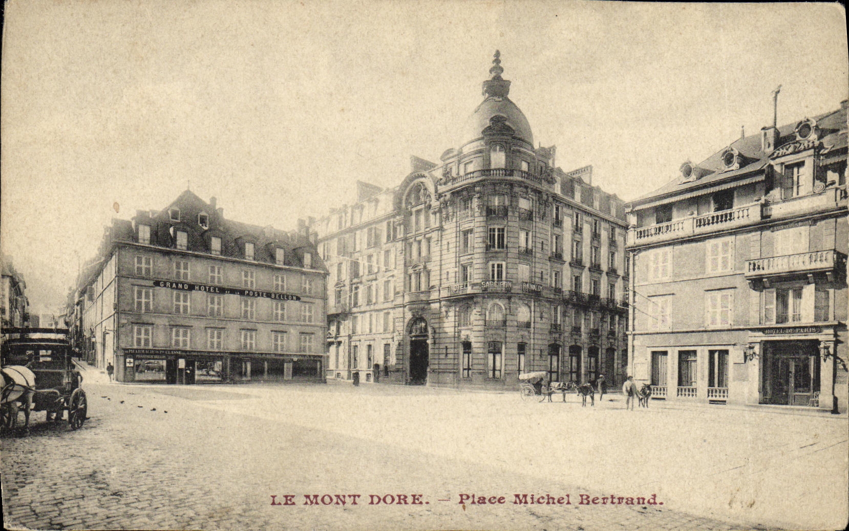 VINTAGE POSTCARD the Mount Gilds Place Michel Bertrand