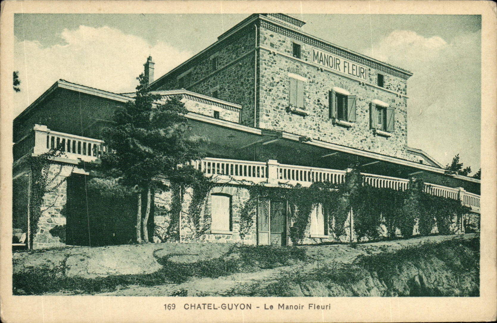 POSTAL Chatelguyon de la VENDIMIA el senorio florecido