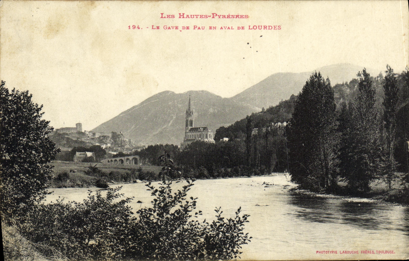 CPA Lourdes Le Gave de Peu en aval de Lourdes