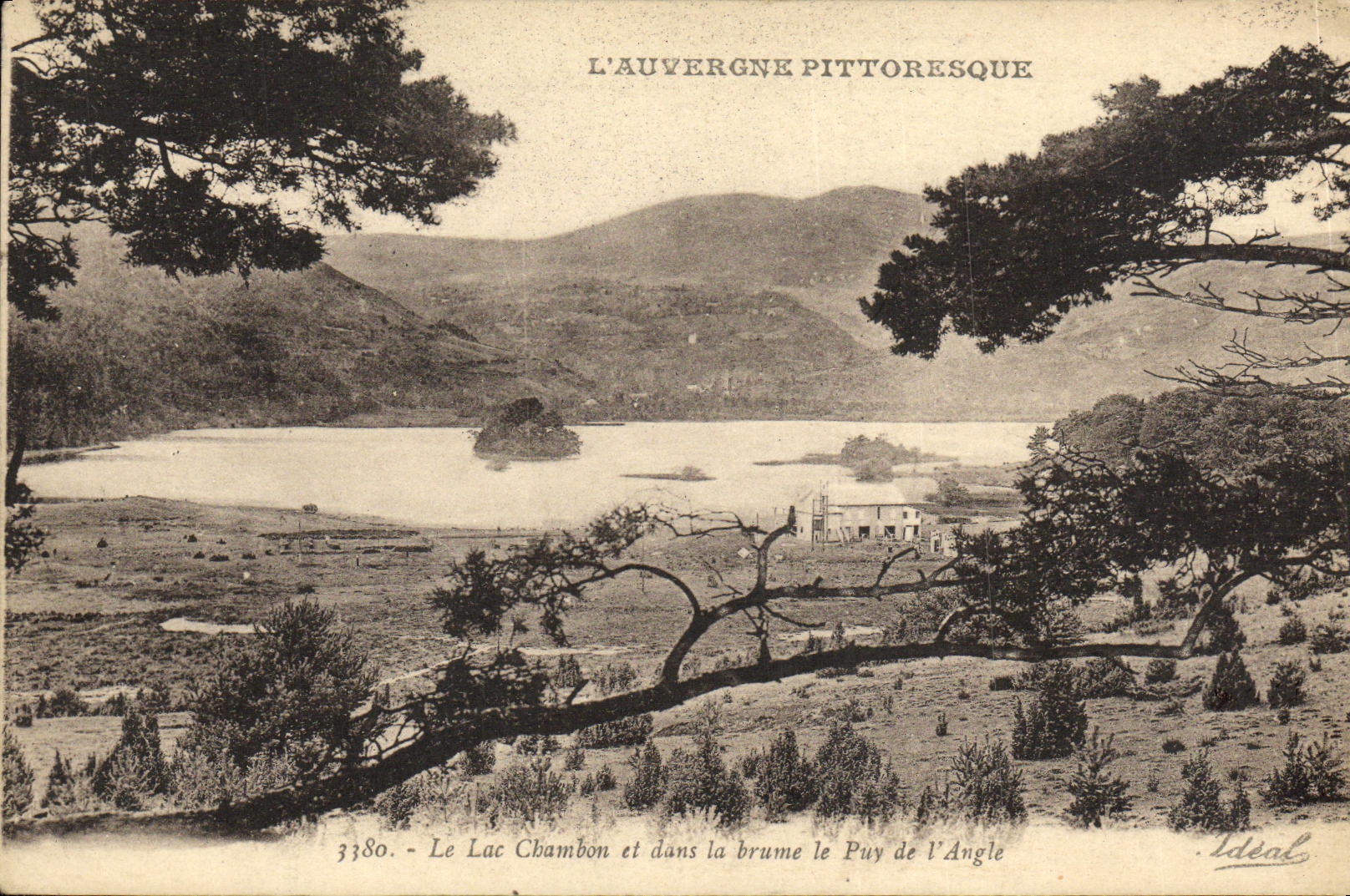VINTAGE POSTCARD the Lake Chambon and in Al fog Puy of L angle