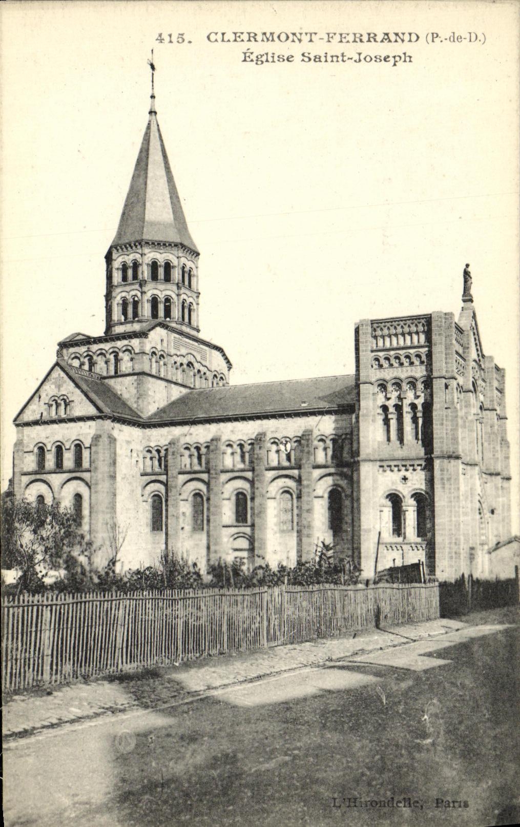 Iglesia Jose santo de Clermont Ferrand de la POSTAL de la VENDIMIA