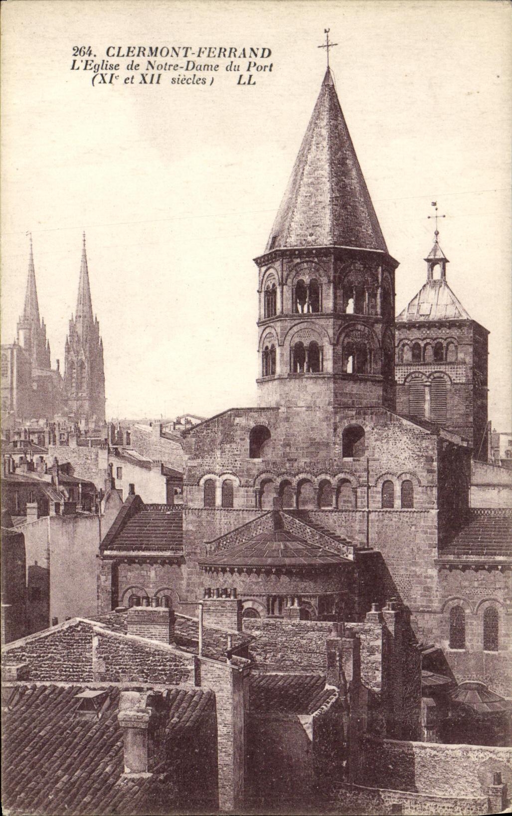 POSTAL Clermont Ferrand L iglesia de la VENDIMIA de Notre Dame del puerto