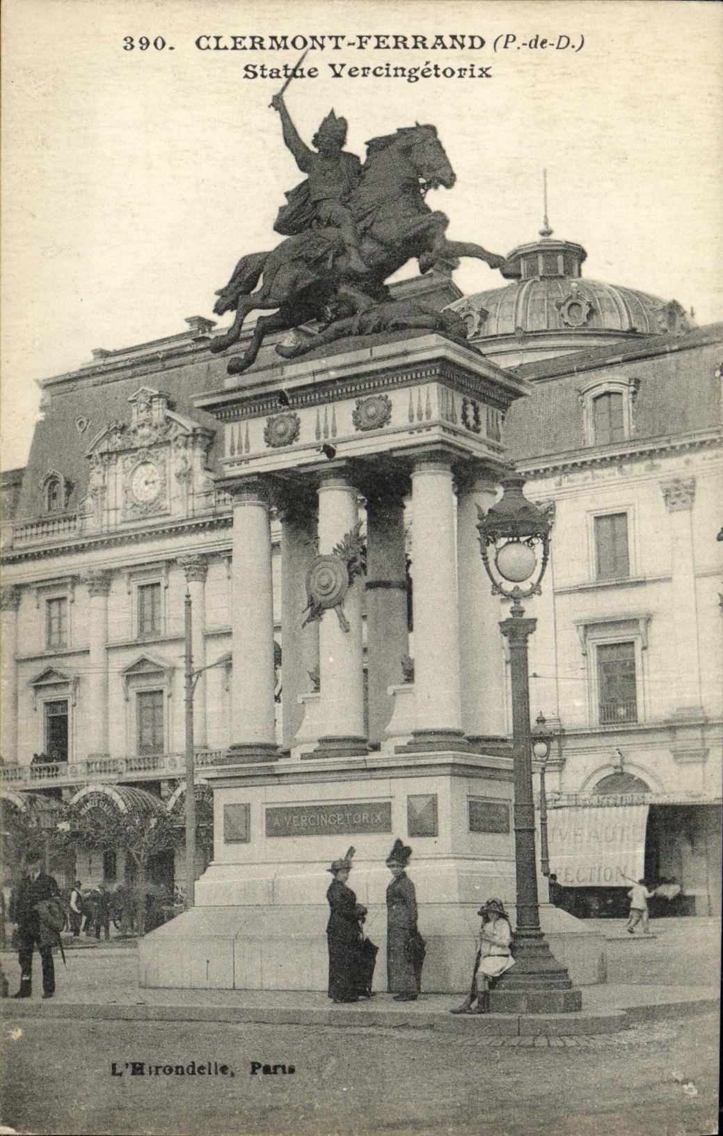 La POSTAL Clermont Ferrand de la VENDIMIA gobierna Vercingetorix