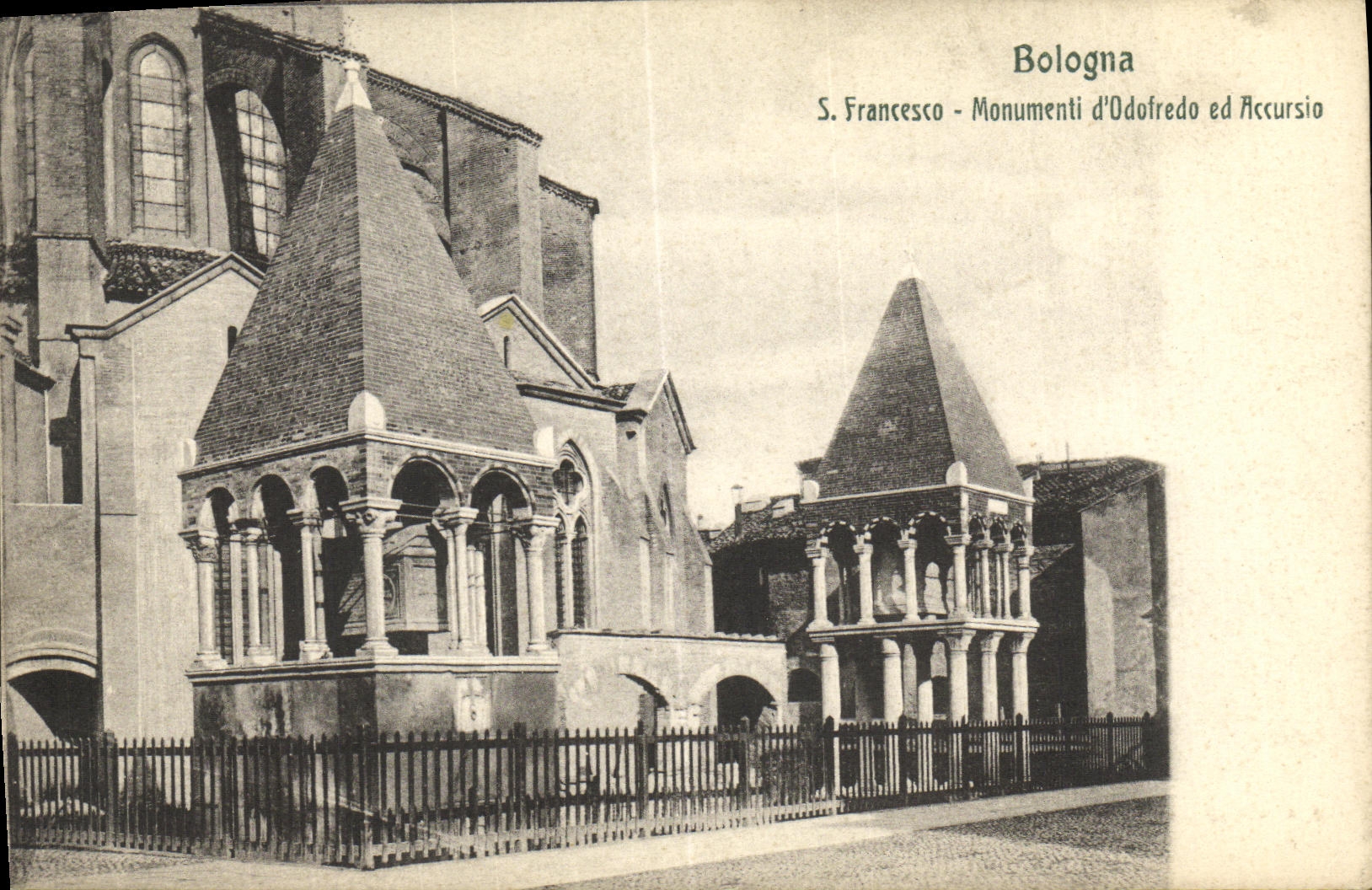 Bolonia Francisca Monumenti D Odofredo ED Accursia de la POSTAL de la VENDIMIA