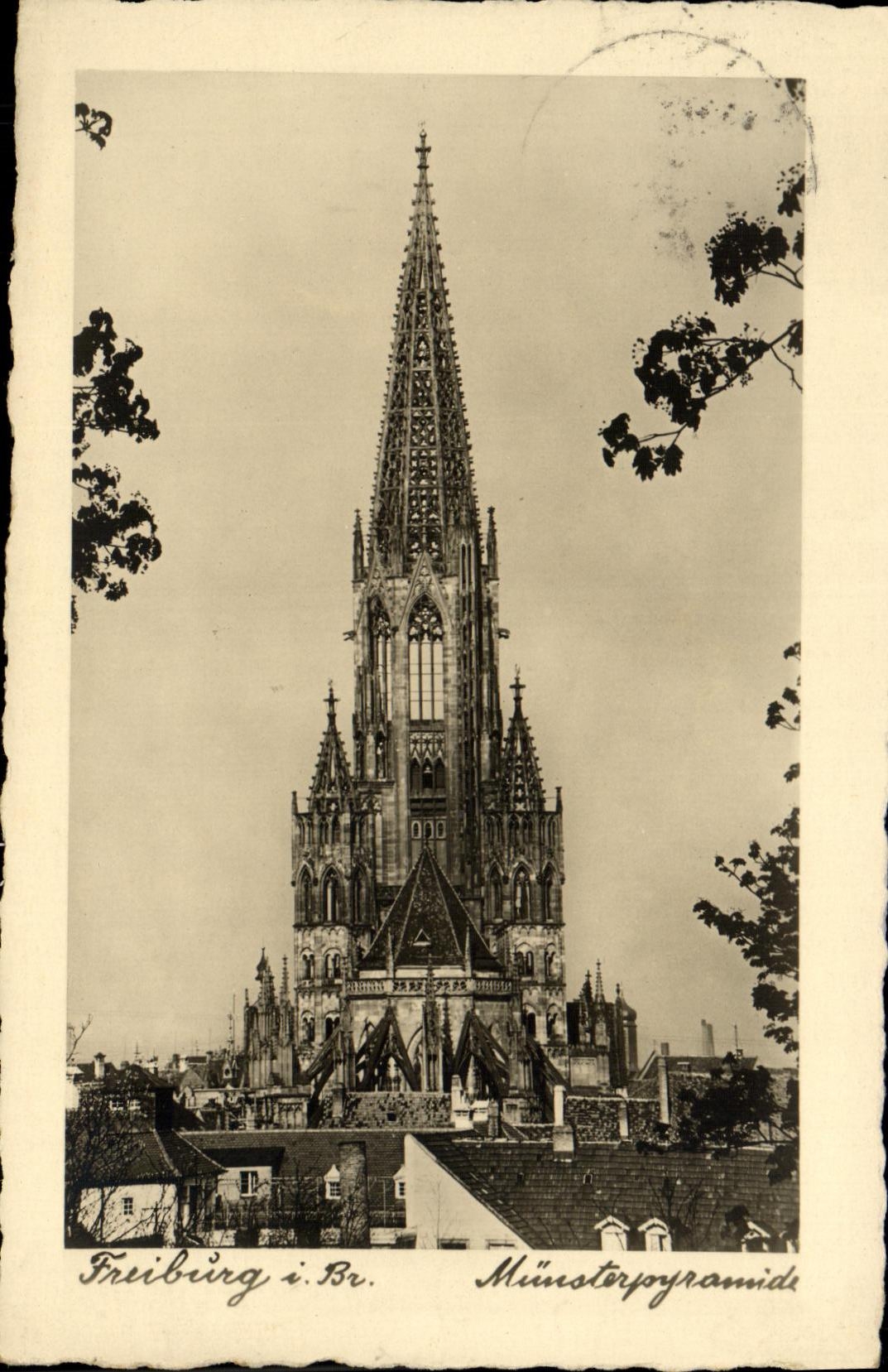 VINTAGE POSTCARD Freiburg Munsterpyramide