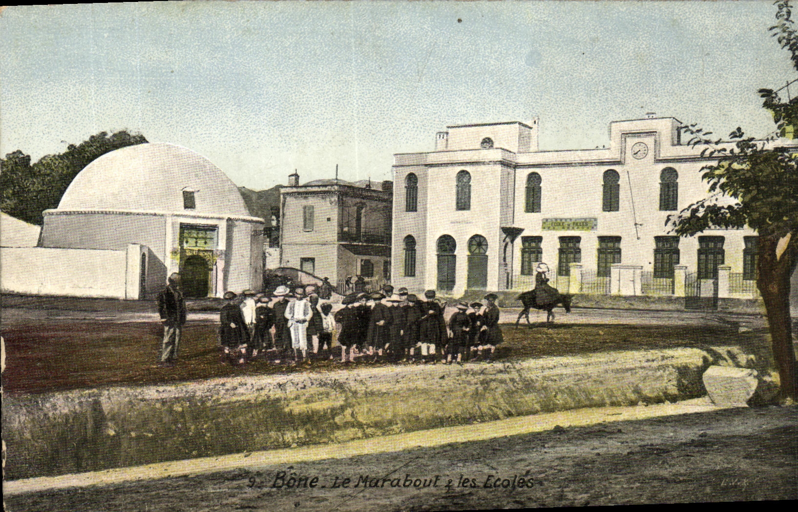 Hueso de la POSTAL de la VENDIMIA las escuelas del morabito