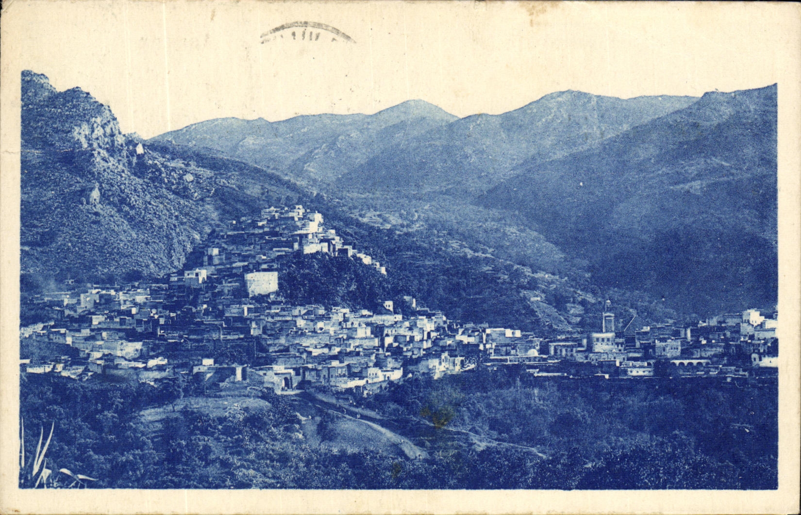 Alrededores de la POSTAL de la VENDIMIA del panorama de Meknes Moulay Idriss y Chaine de Zerhoun