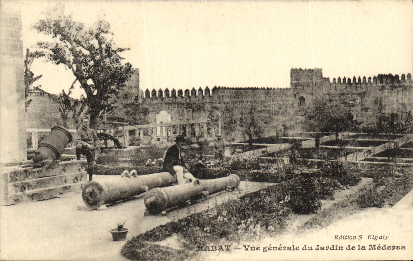 VINTAGE POSTCARD Reduction View of the Garden of Medersa