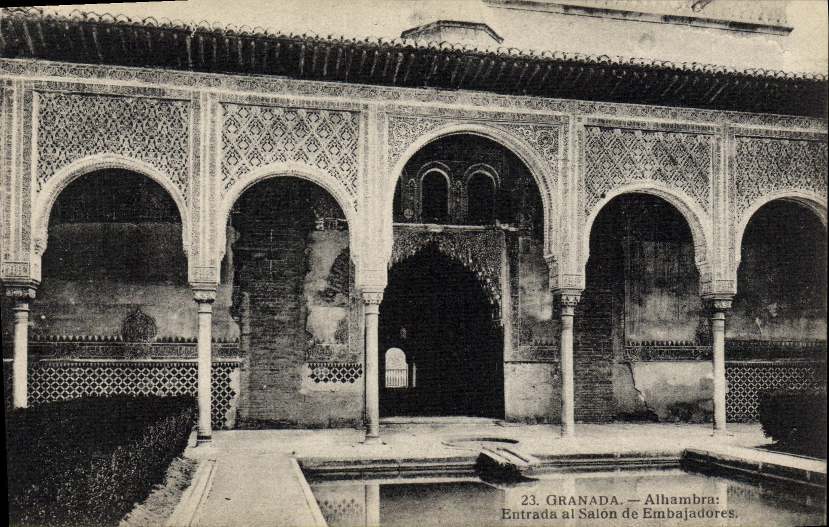 CPA Granada Alhambra Entrada al salon de Embajadores