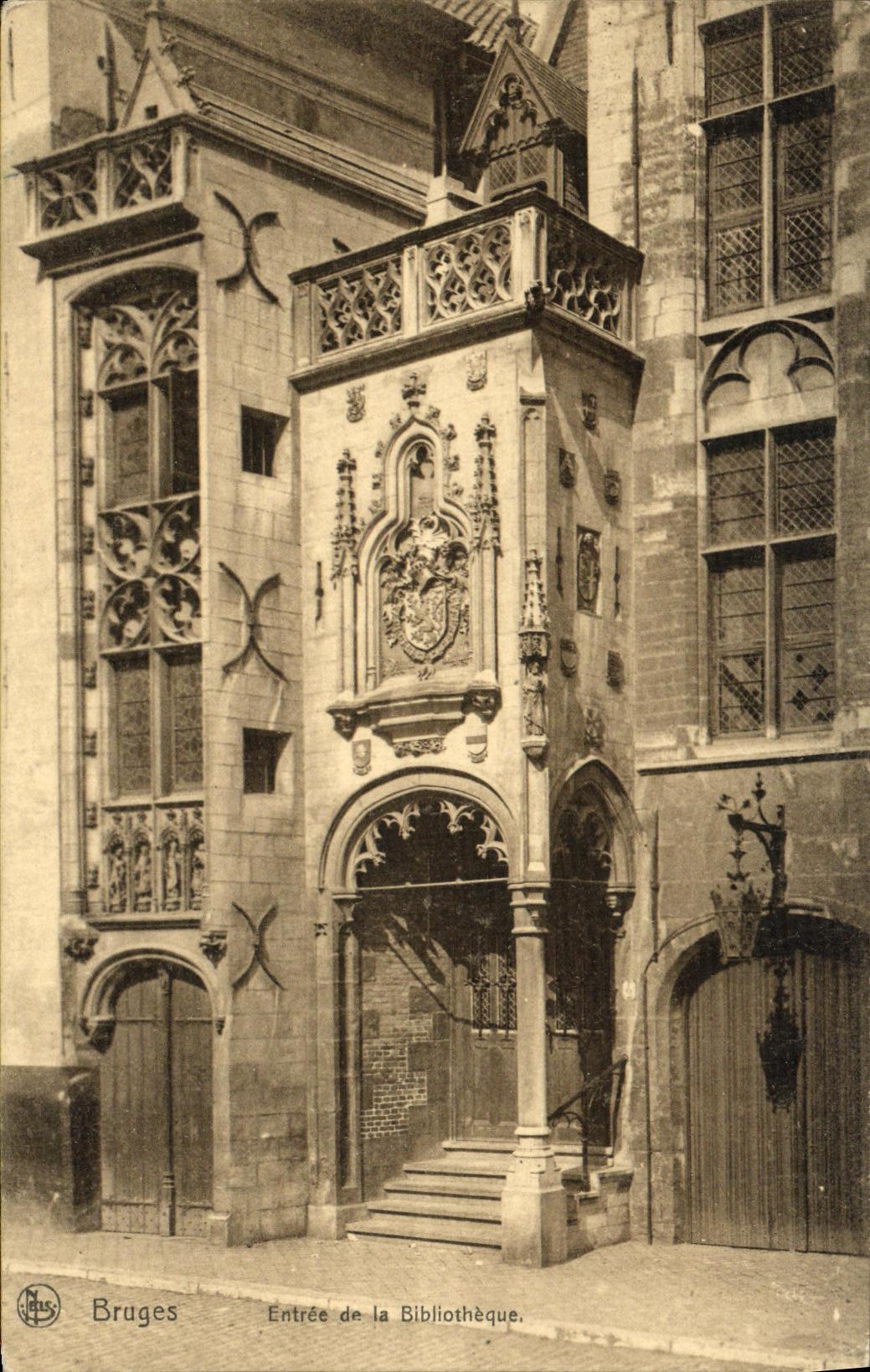 VINTAGE POSTCARD Entered Bruges of Biblotheque