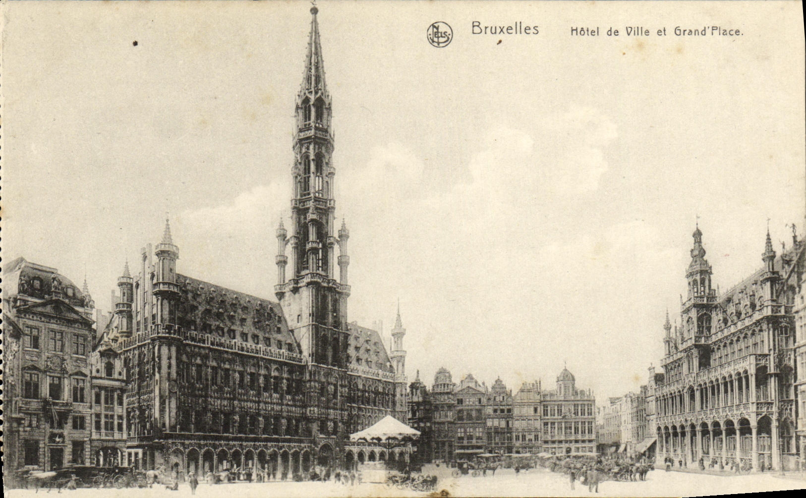 CPA Bruxelles Hotel de Ville et Grand Place