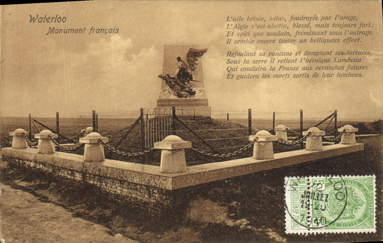 VINTAGE POSTCARD Waterloo French Monument