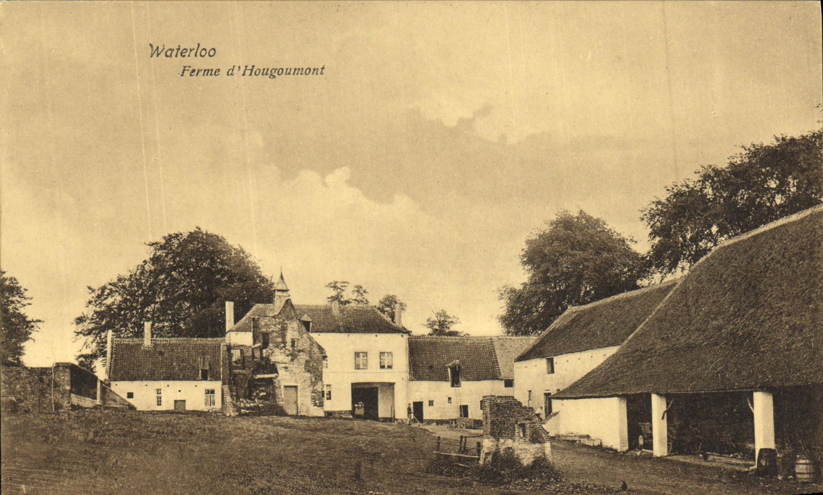 VINTAGE POSTCARD Waterloo Closes D Hougoumont