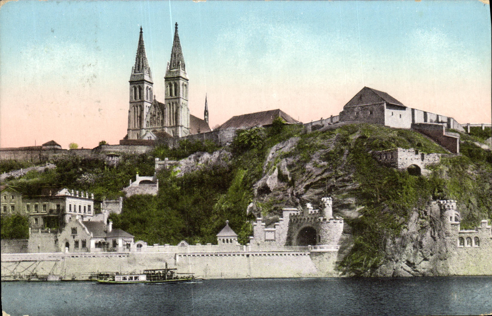 VINTAGE POSTCARD Wyschehrad Kirche und tunnel