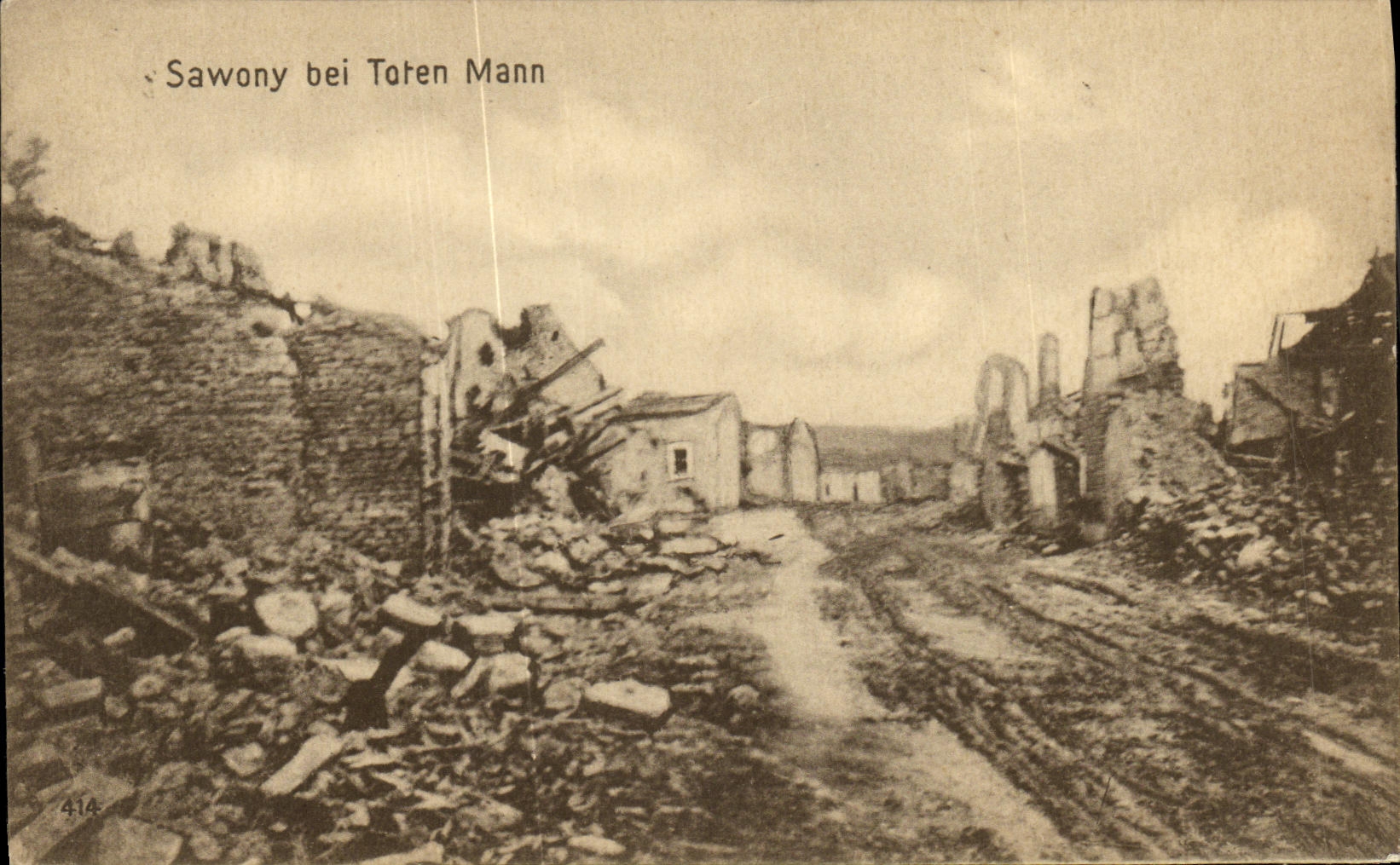 VINTAGE POSTCARD Sawony EIB Toten Mann Militaria