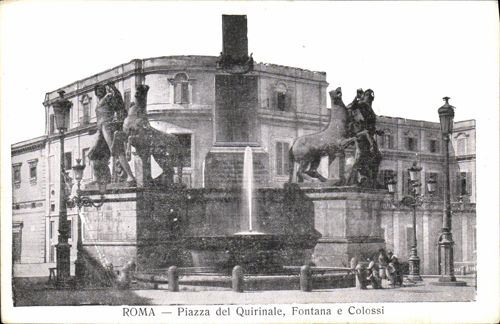 CPA Roma Piazza del Quirinale Fontana Colossi