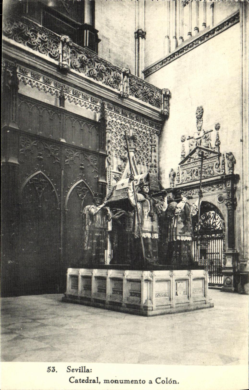 VINTAGE POSTCARD Sevilla Catedral Monumento has Colon