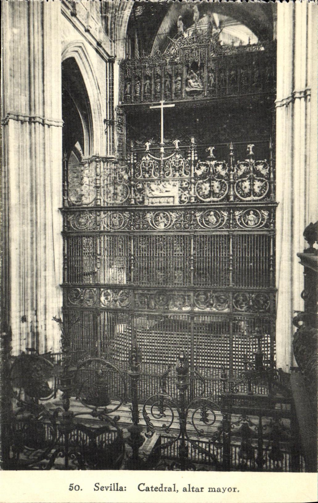 VINTAGE POSTCARD Sevilla Catedral Altar Mayor