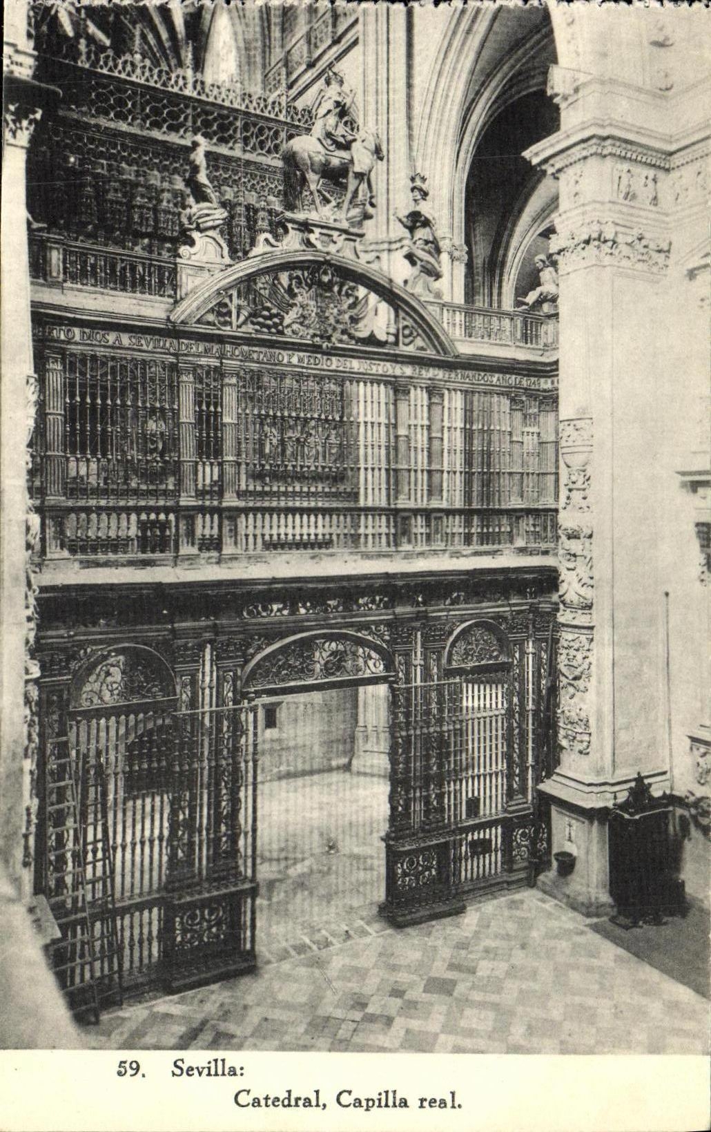 VINTAGE POSTCARD Sevilla Catedral Capilla Real