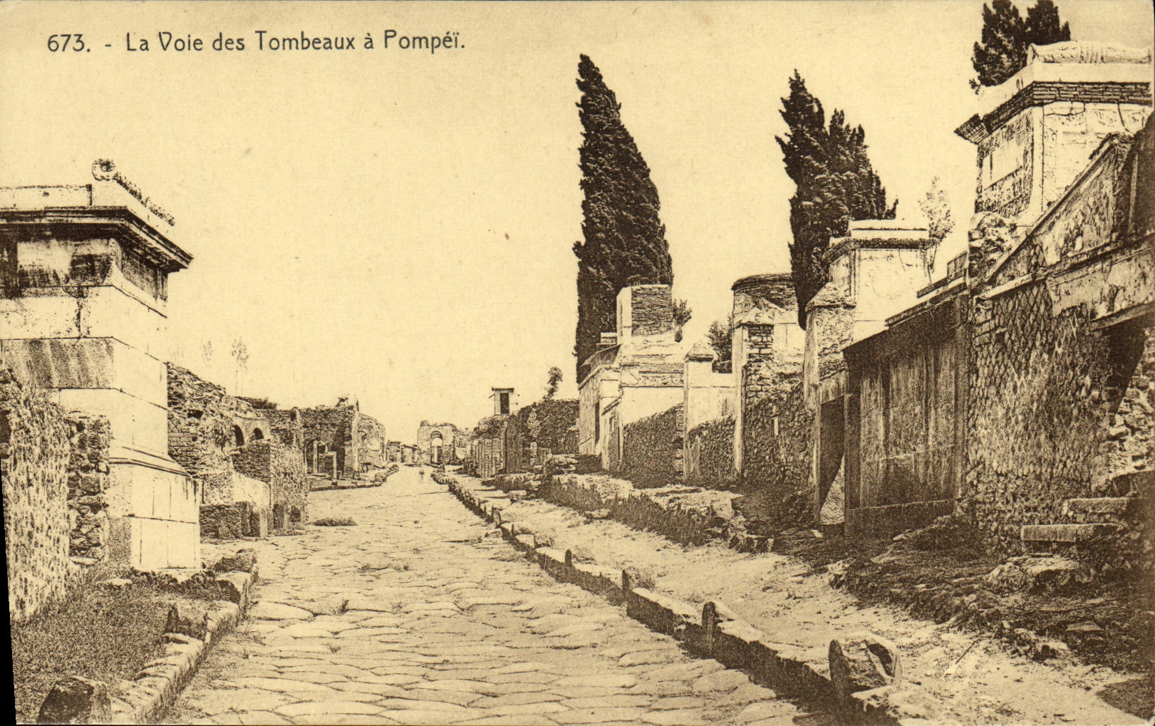 VINTAGE POSTCARD the Way of the Tombs has Pompei