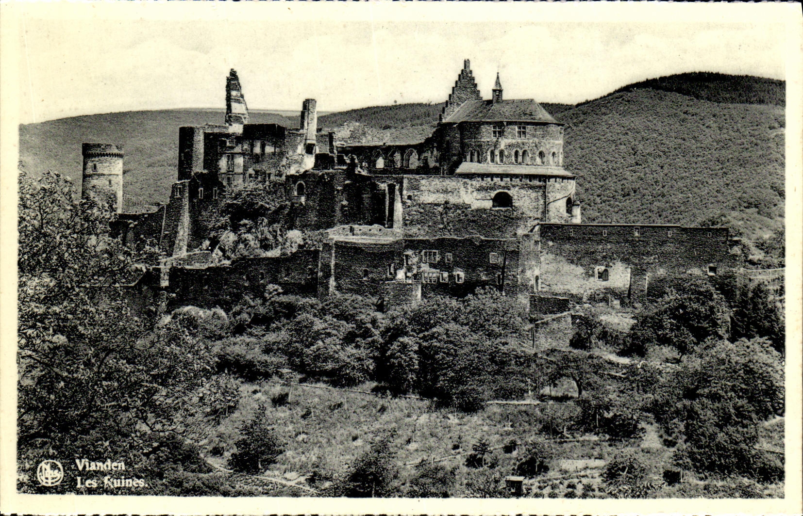 CPA Vianden Les Ruines