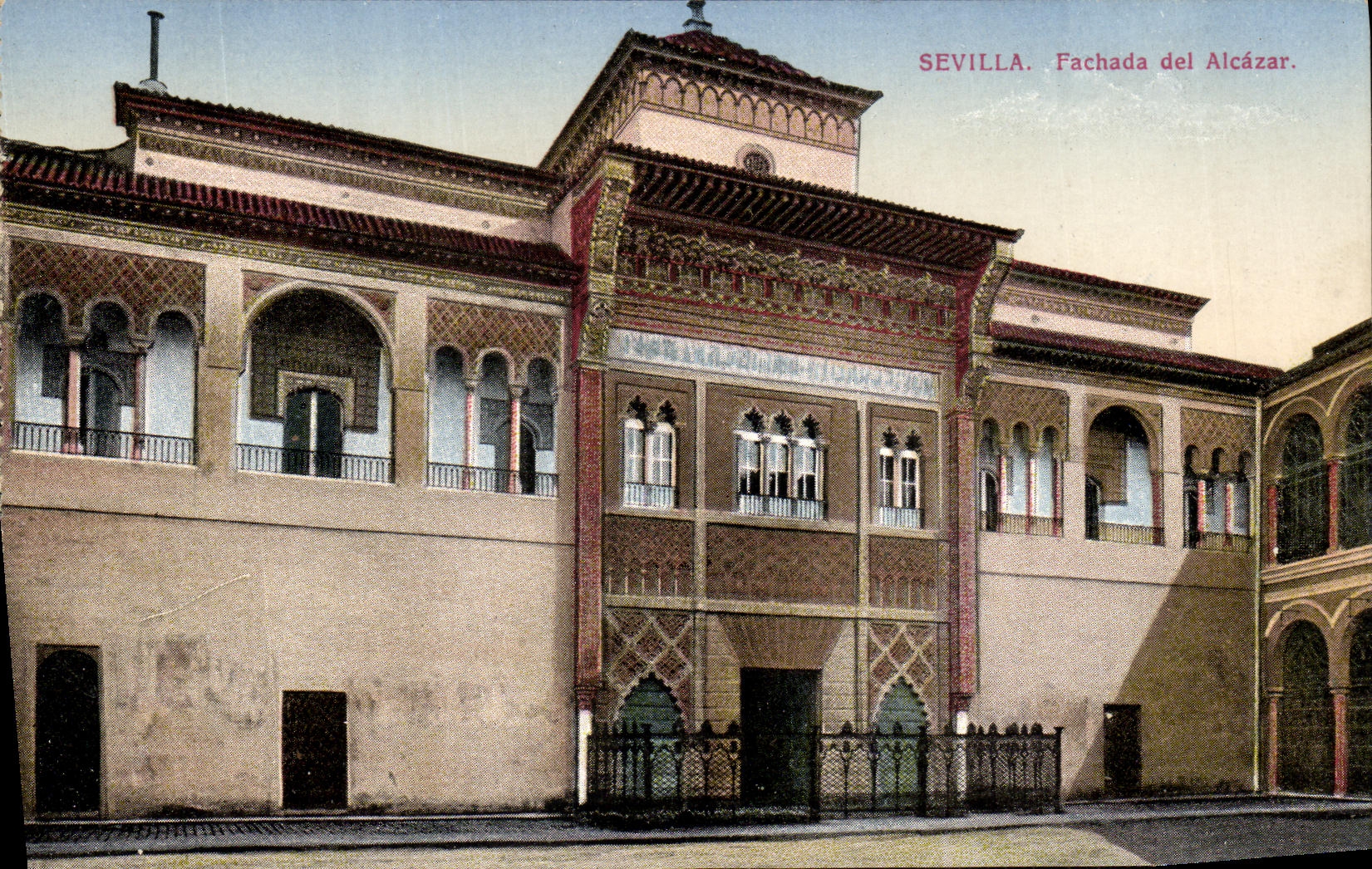 VINTAGE POSTCARD Sevilla Fachada LED Alcazar