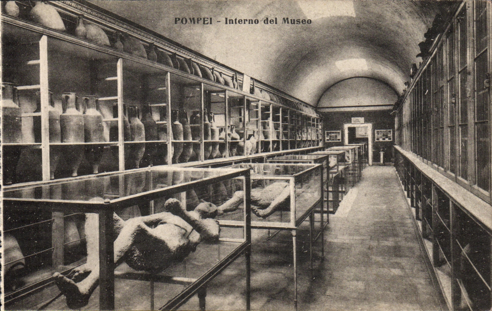 POSTAL Pompeya Interno del Museo de la VENDIMIA