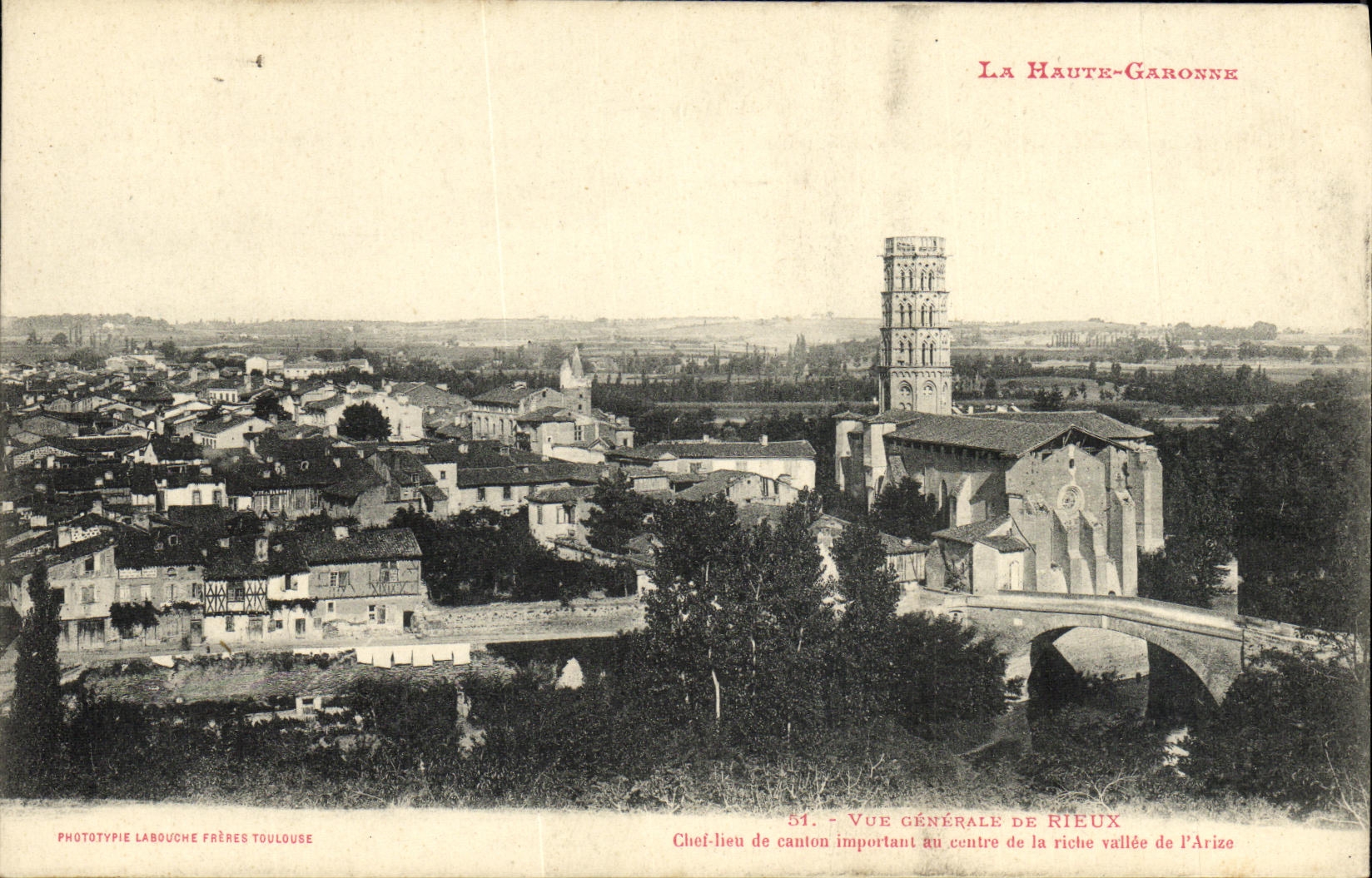 VINTAGE POSTCARD Rieux View