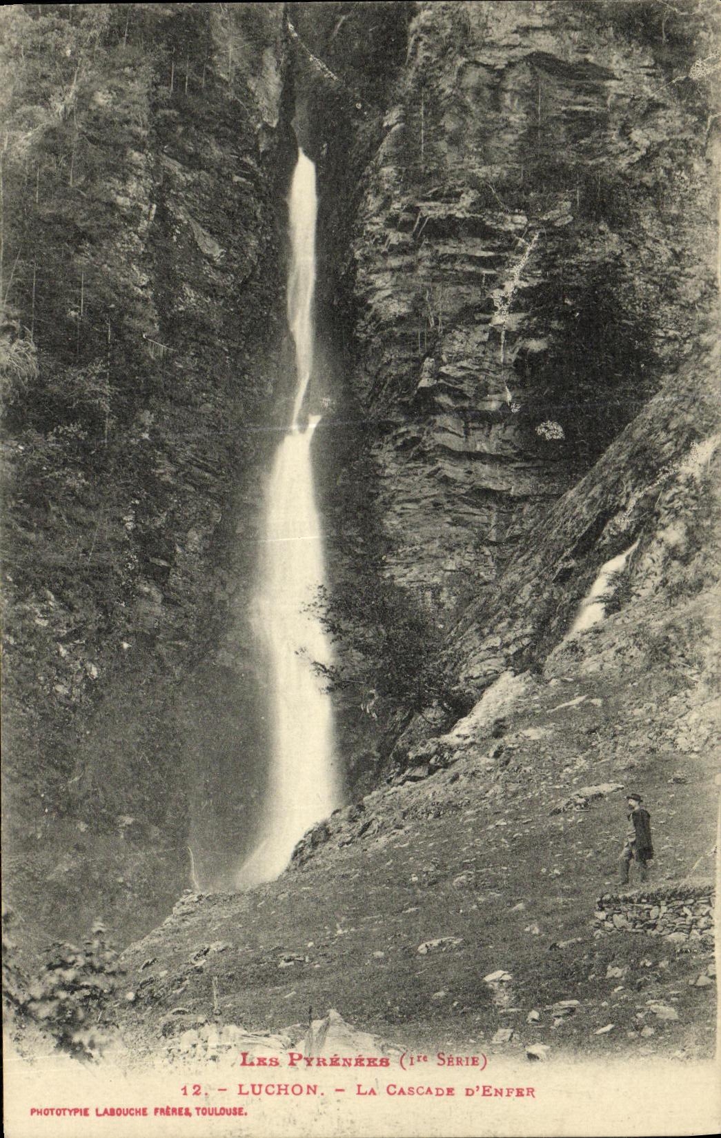 VINTAGE POSTCARD Luchon the Cascade D Hell
