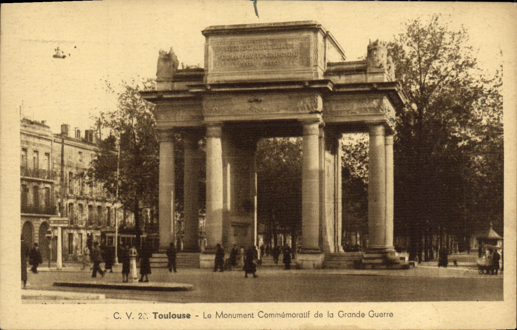 POSTAL Toulouse de la VENDIMIA el monumento de la gran guerra de Miltiaria
