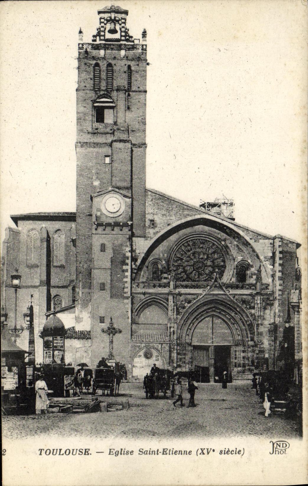 Iglesia Etienne de Toulouse de la POSTAL de la VENDIMIA Saint