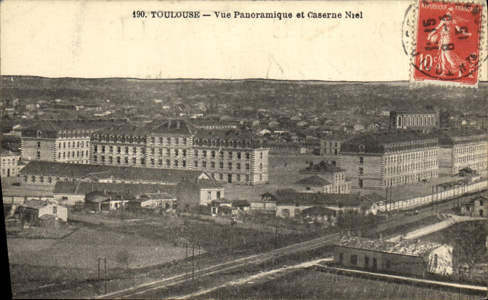 Opinion panoramica y cuarteles Niel Militaria de Toulouse de la POSTAL de la VENDIMIA