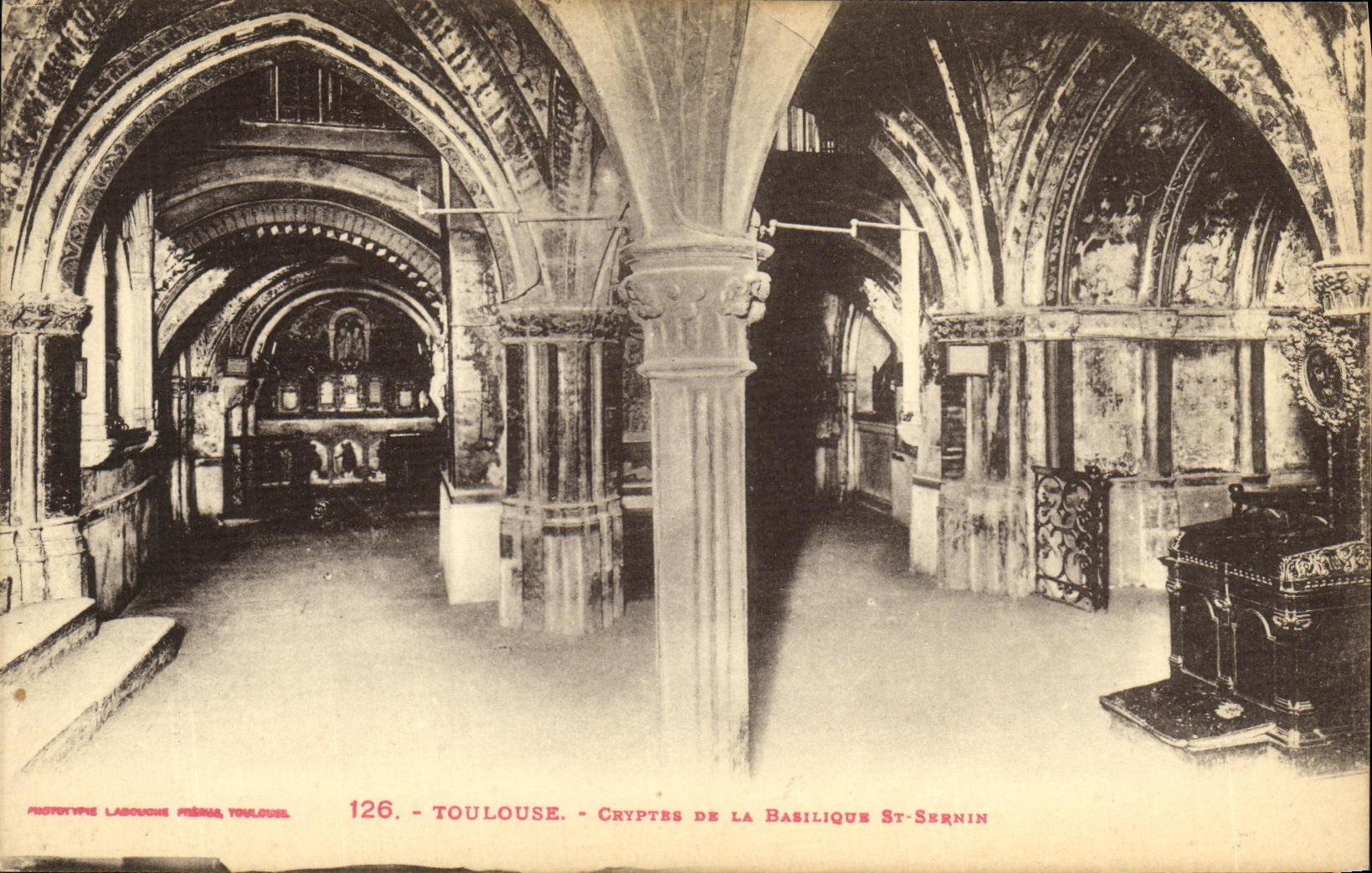 Cripta de Toulouse de la POSTAL de la VENDIMIA del St Sernin de la basilica