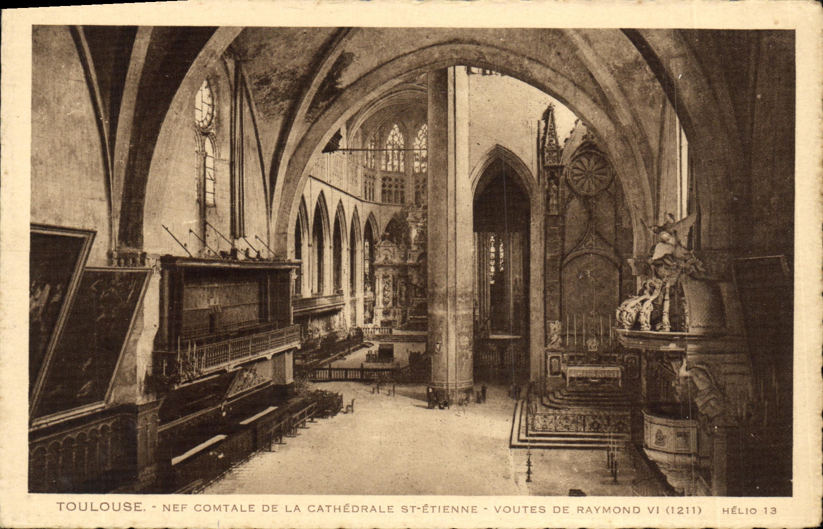 Cubo Comtale de Toulouse de la POSTAL de la VENDIMIA de las camaras acorazadas de St  Etienne de la catedral de Raymond VI
