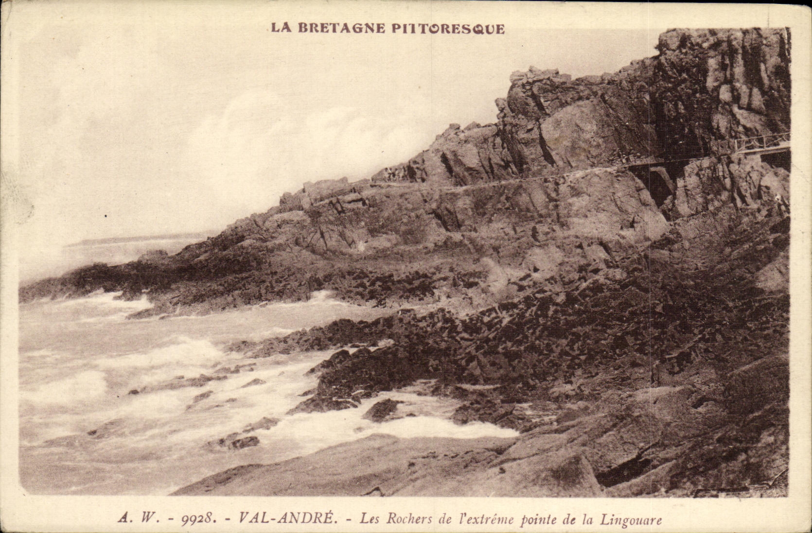 CPA Val Andre Les Rochers de Lextreme Pointe de la Lingouare