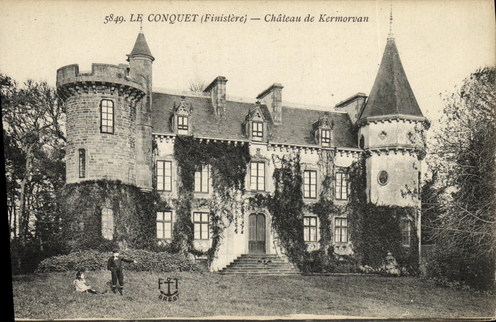CPA Le Conquet Chateau de kermorvan