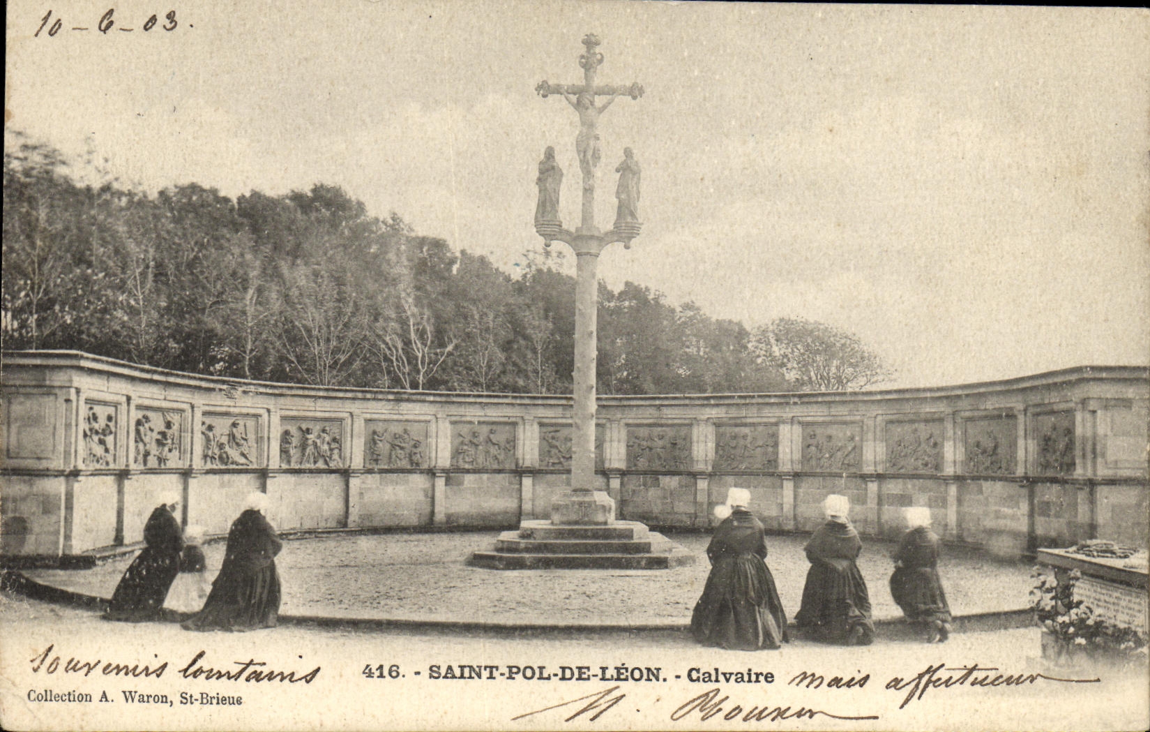 VINTAGE POSTCARD Holy pol  of Leon Martyrdom