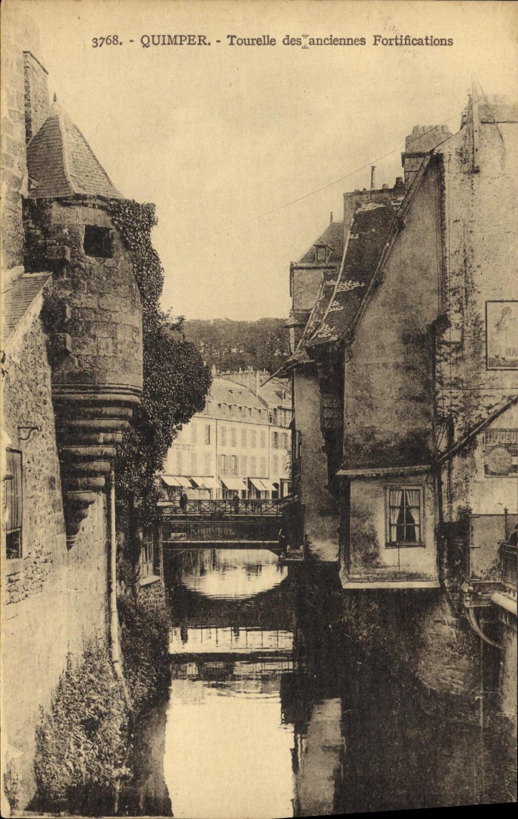 VINTAGE POSTCARD Quimper Turret of the old Fortifications