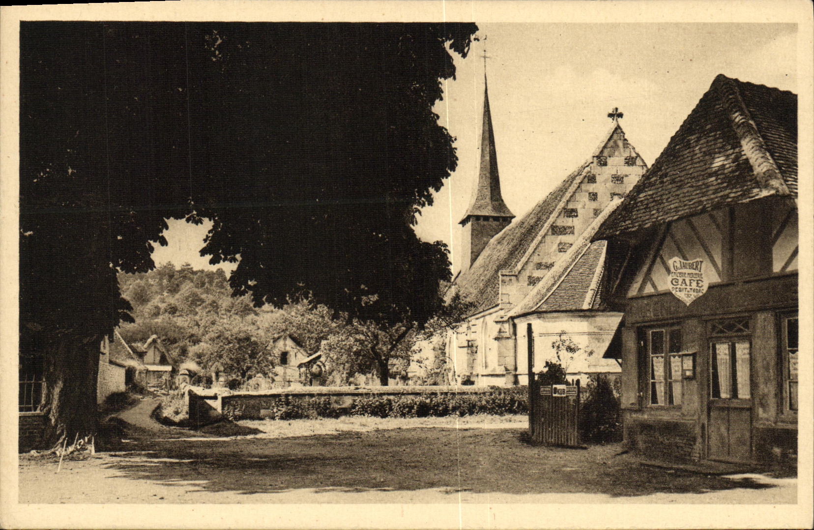 VINTAGE POSTCARD Grosley on Risle the Place of the Village close to the house of the war veterans