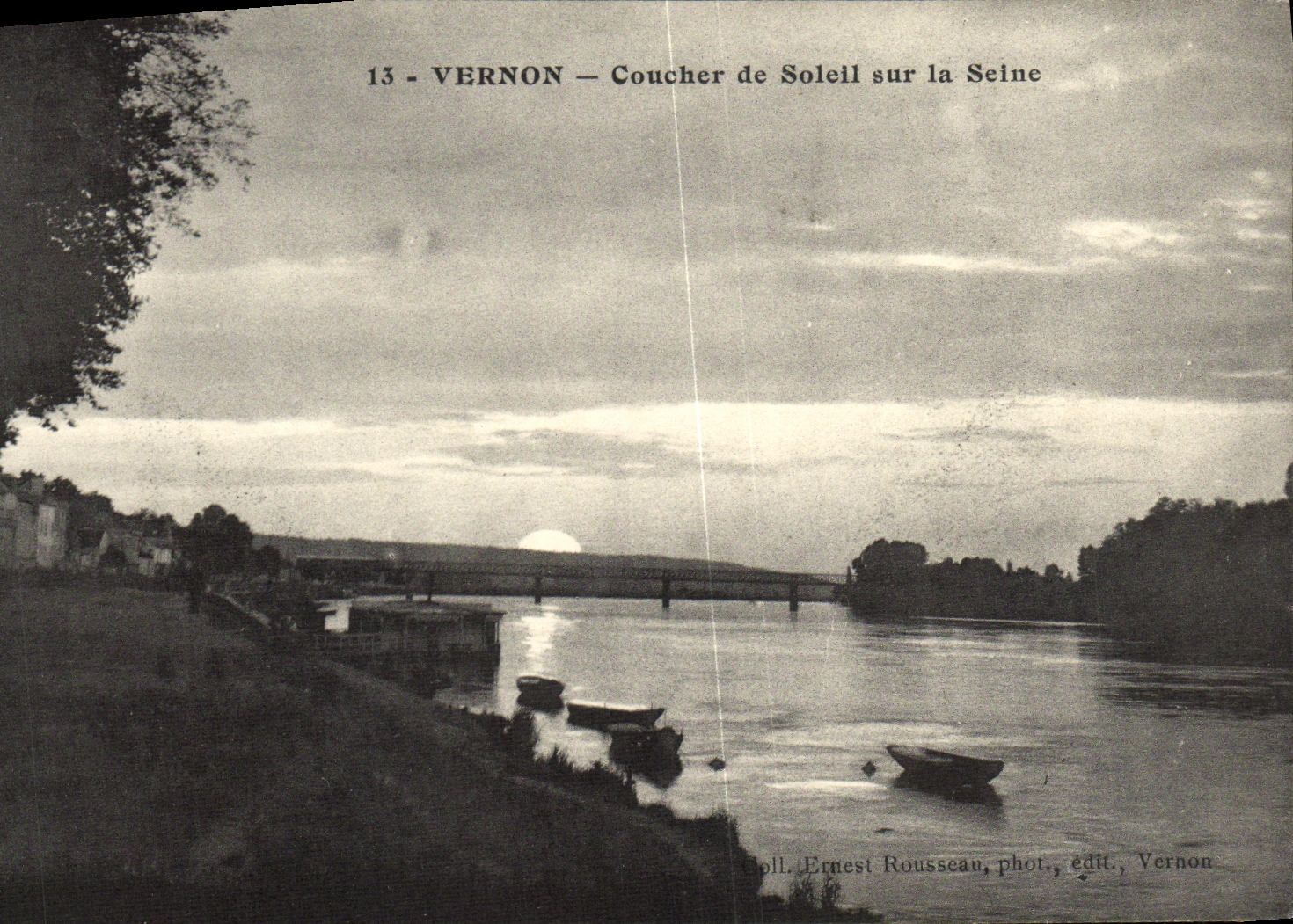 VINTAGE POSTCARD Vernon Sunset on the Seine