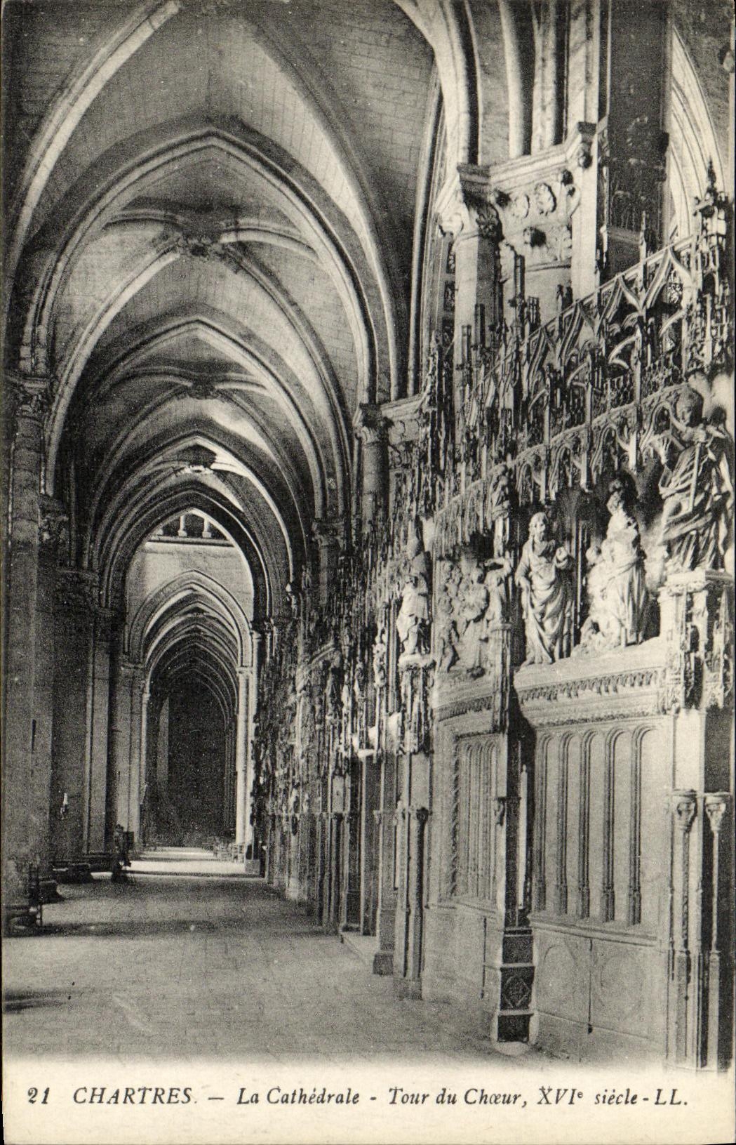 CPA Chartres La Cathedrale Tour du Choeur XVl e Siecle