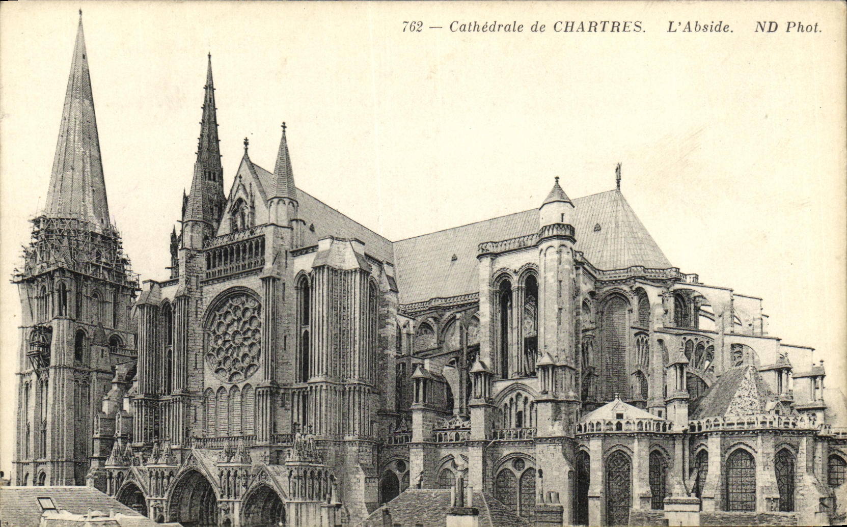 CPA Cathedrale de Chartres L Abside