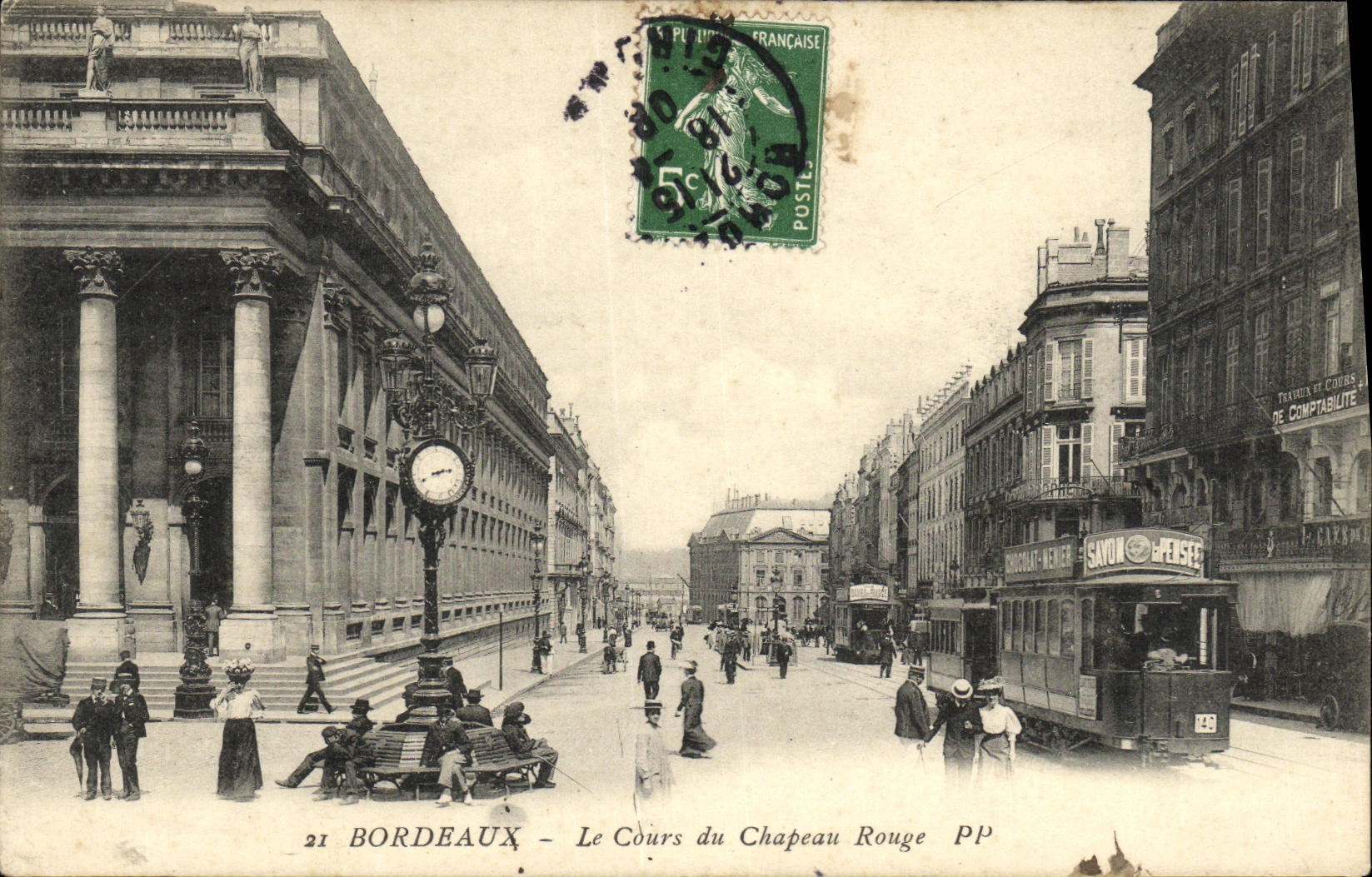 CPA Bordeaux Le Cours du Chapeau Rouge Tramway