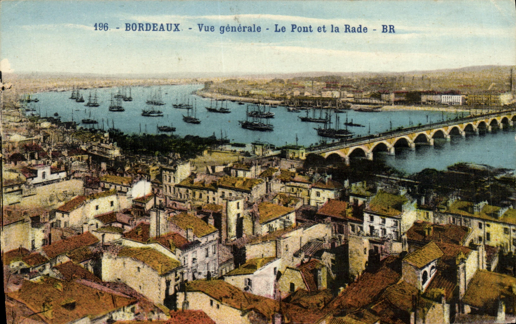 CPA Bordeaux Vue Generale Le Pont et la Rade