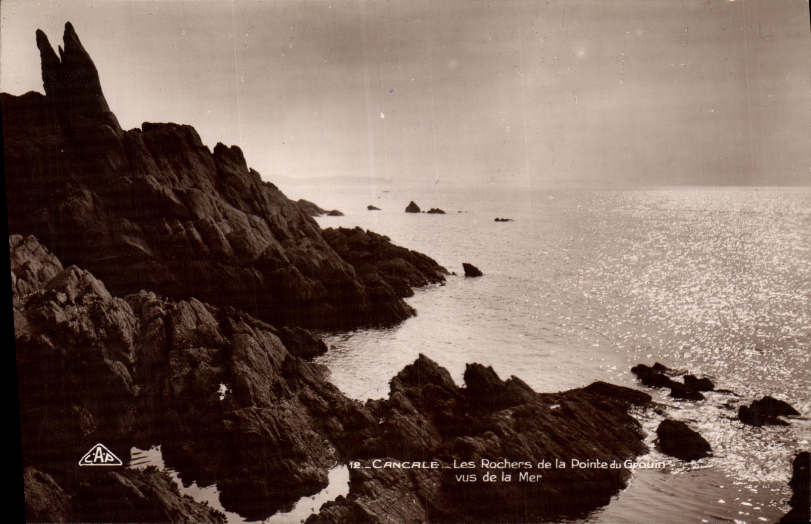 VINTAGE POSTCARD Cancale Rocks of the Point of Grouin Seen of the Sea