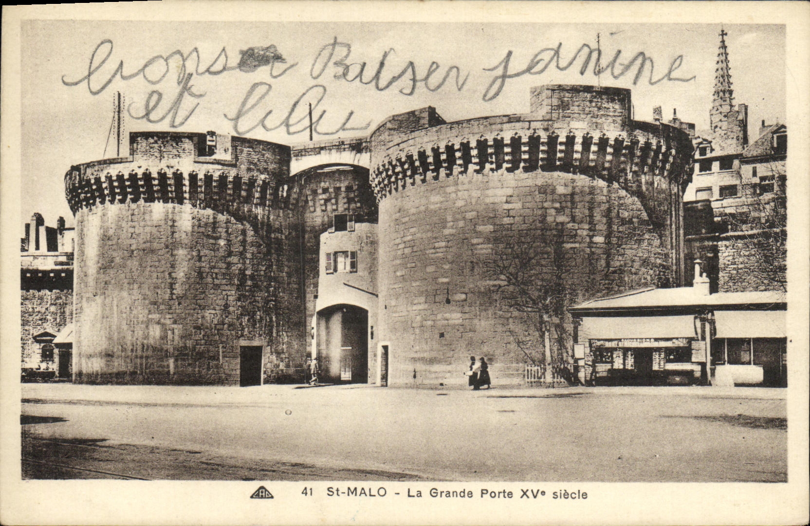 VINTAGE POSTCARD St Malo Large Gate XV E Century