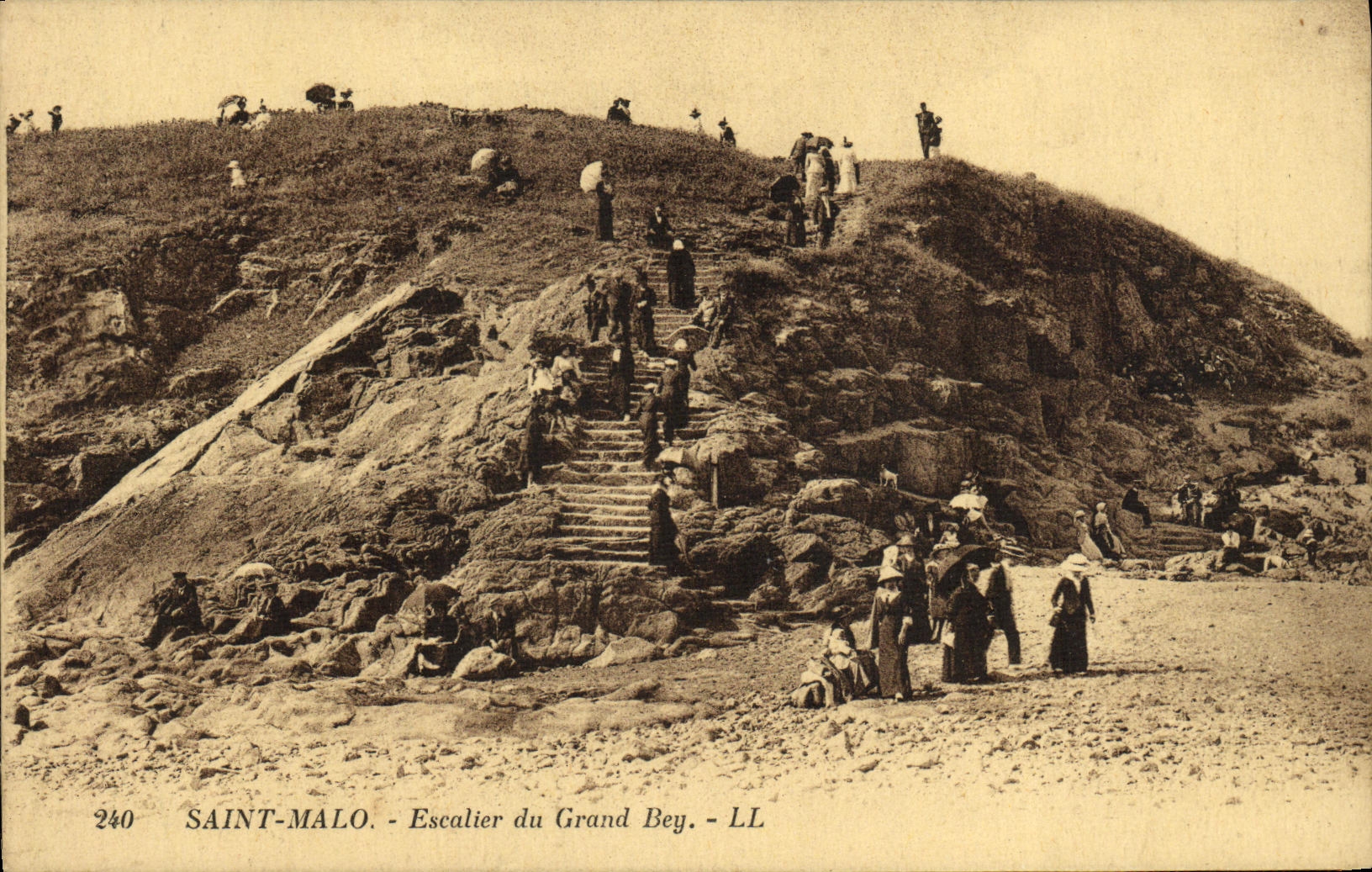 VINTAGE POSTCARD Holy Malo Staircase of the Large Bey
