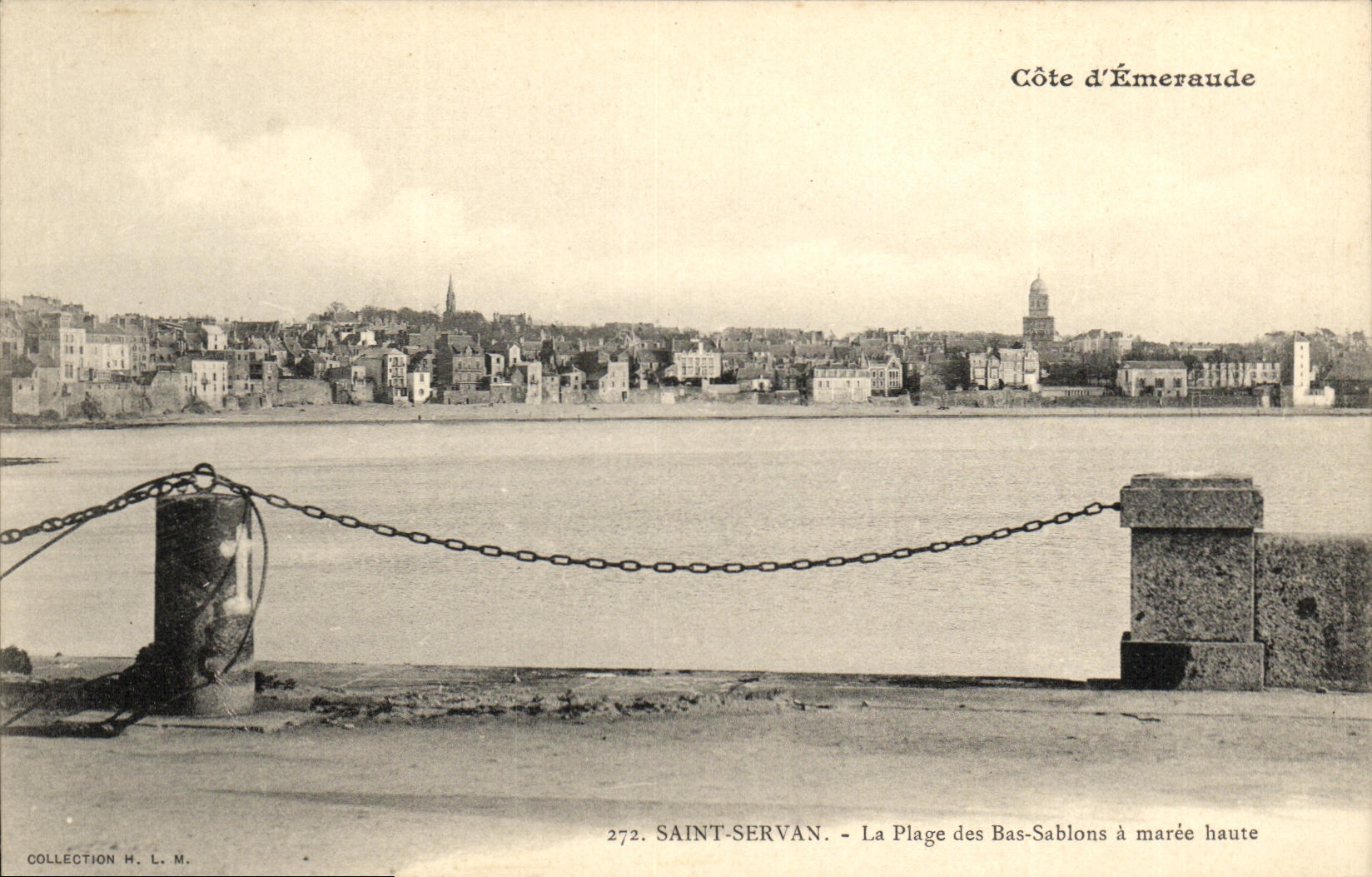 VINTAGE POSTCARD St Servan the beach of Low Fine sands has high tide