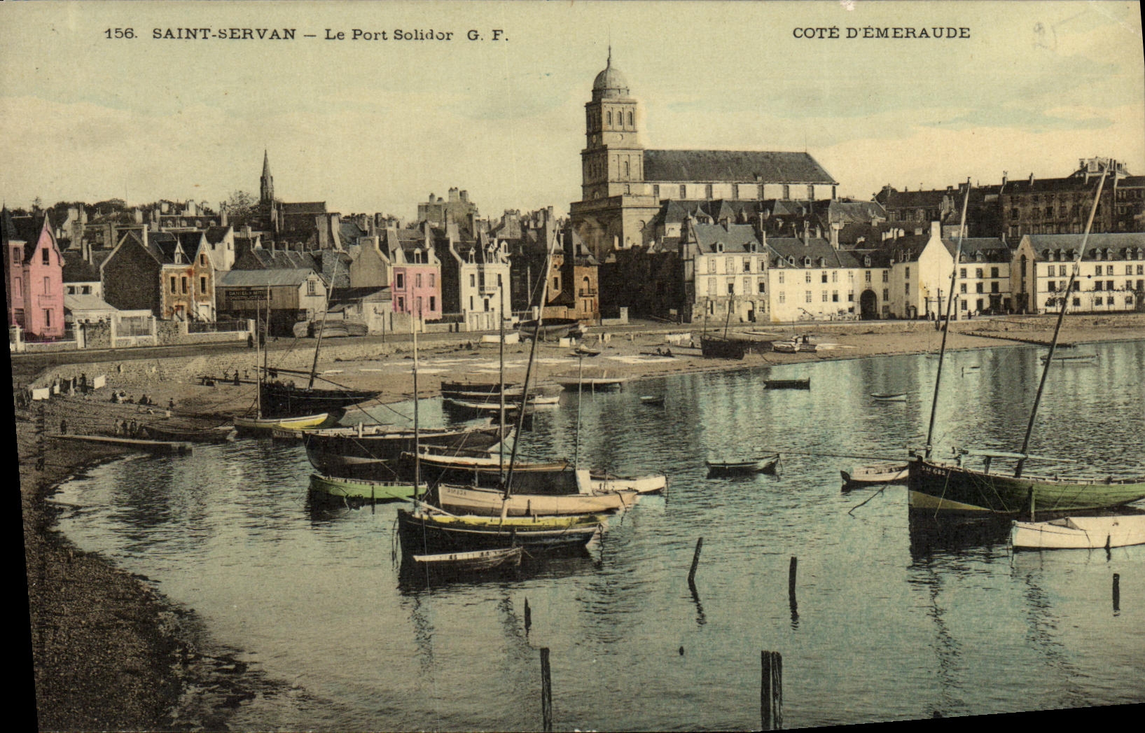 St Servan de la POSTAL de la VENDIMIA los barcos portuarios de Solidor